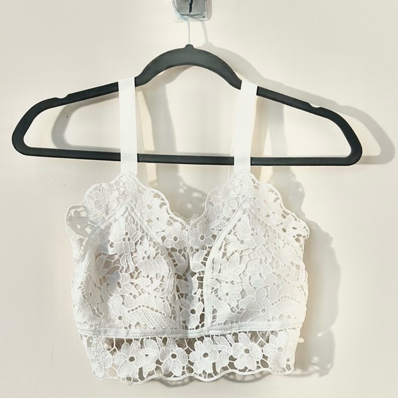 Cropped tank top - Picture 1 of 1